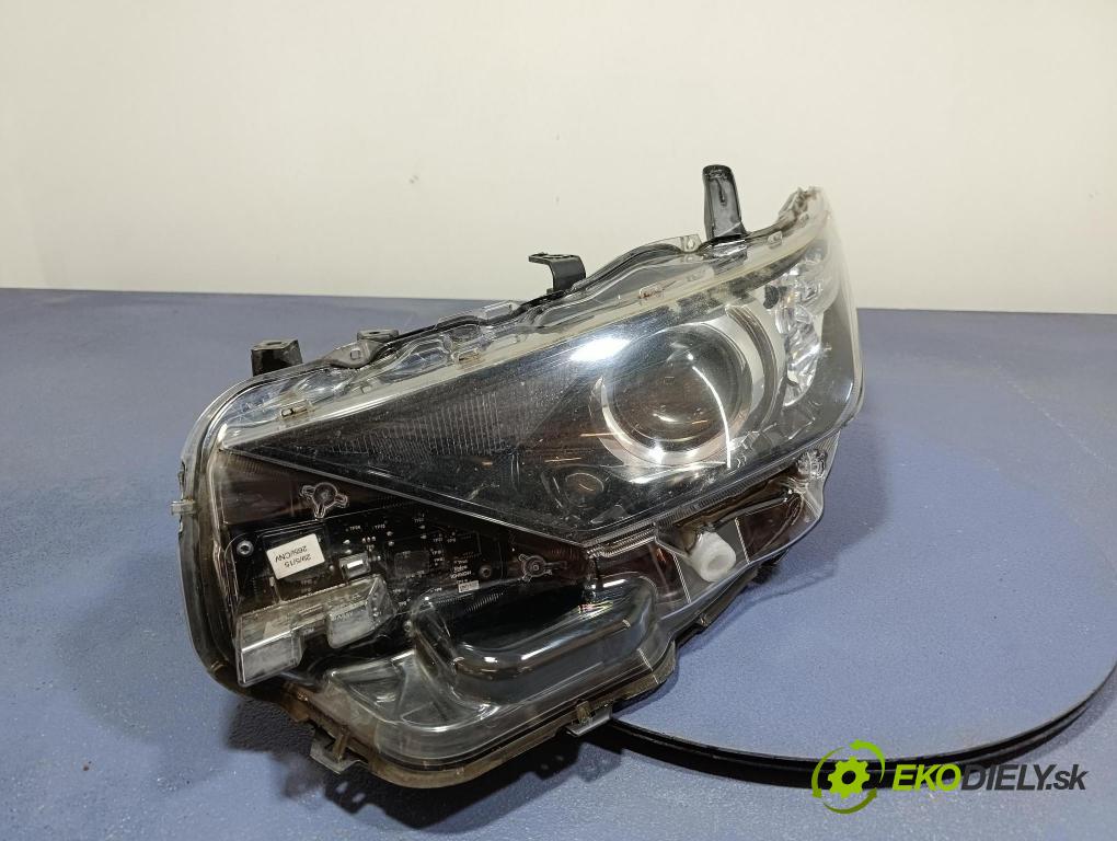 Toyota Auris 0 Reflektor: Vľavo: 81150-02K30