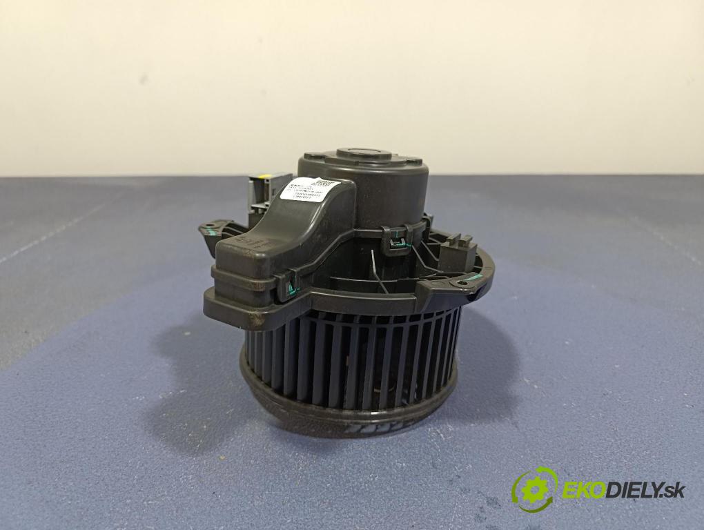 Mg Zs 2024 ventilátor Vzduch: 11792641