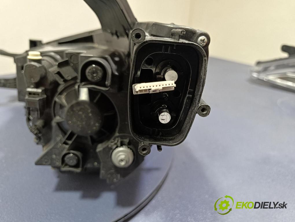 Mg Zs 0 Reflektor: v pravo: 10550754
