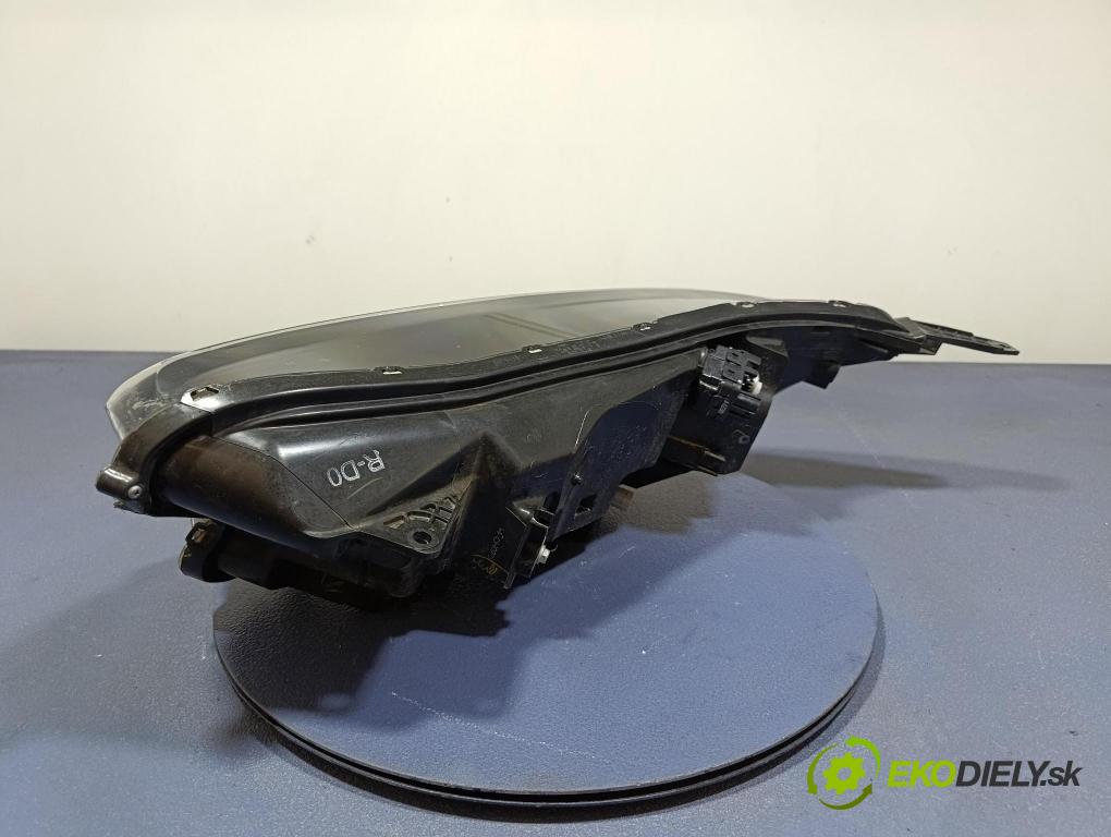 Honda Cr-v 0 Reflektor: v pravo: STANLEY W3912