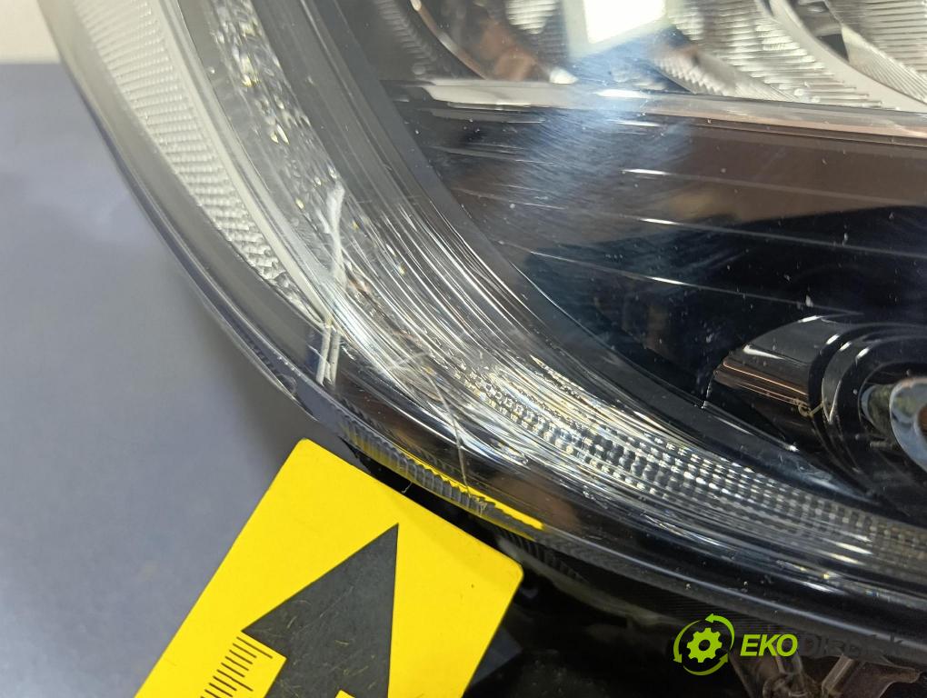 Honda Cr-v 0 Reflektor: v pravo: STANLEY W3912