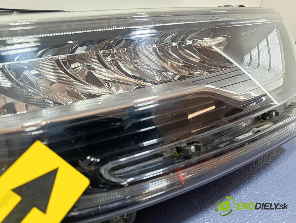 Honda Cr-v 0 Reflektor: v pravo: STANLEY W3912