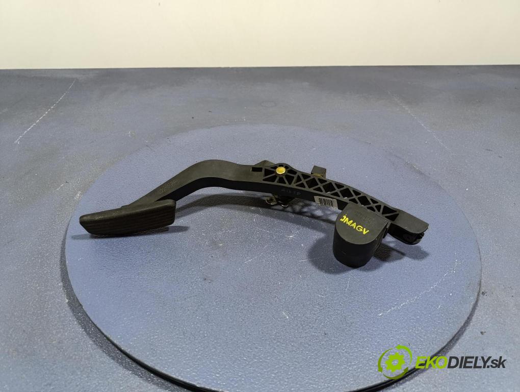 Hyundai Tucson 2006 pedal Plyn: 32765-2E200