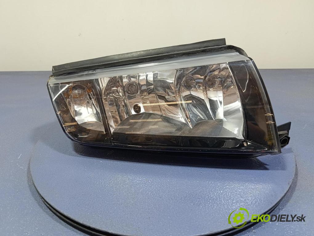 Skoda Fabia 2004 Reflektor: v pravo: 08-665-1105R