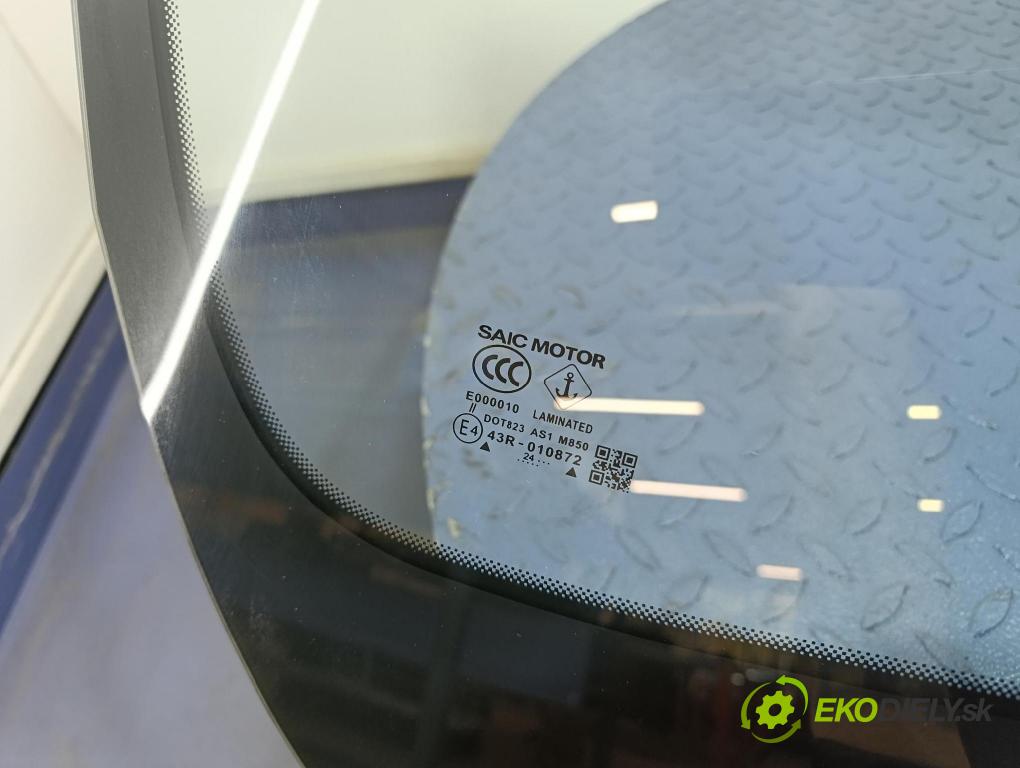 Mg Zs 2024 sklo Predné: přední: