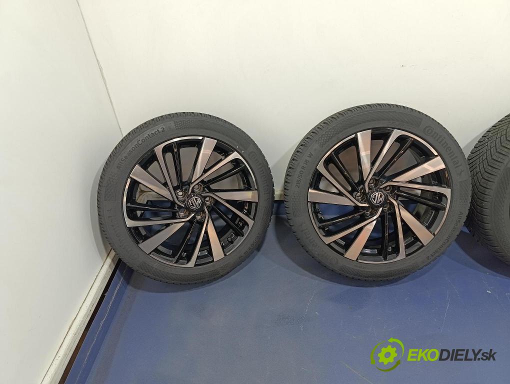 Mg Zs 2024 Ráfiky: Hlinikové: Pneumatiky: 4019238092585