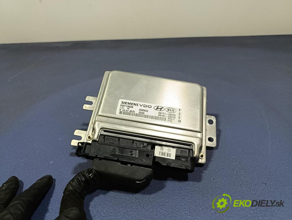 Hyundai Tucson 2006 riadiaca jednotka Motor: 39171-23270