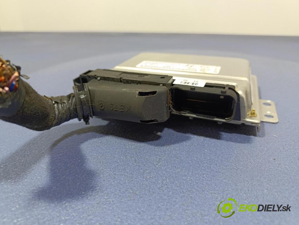 Hyundai Tucson 2006 riadiaca jednotka Motor: 39171-23270