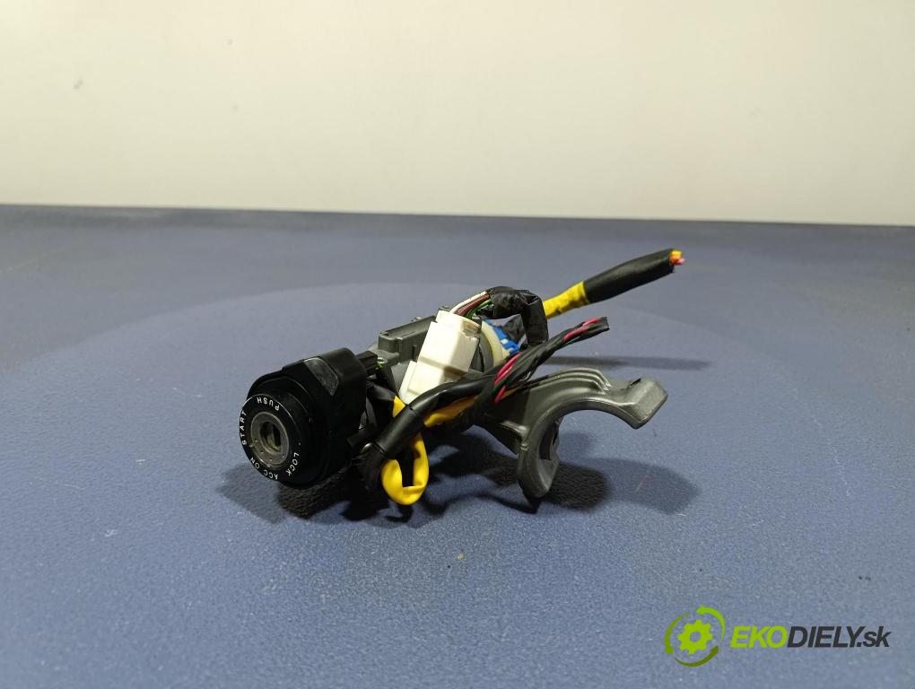 Hyundai Tucson 2006 riadiaca jednotka Motor: 39171-23270
