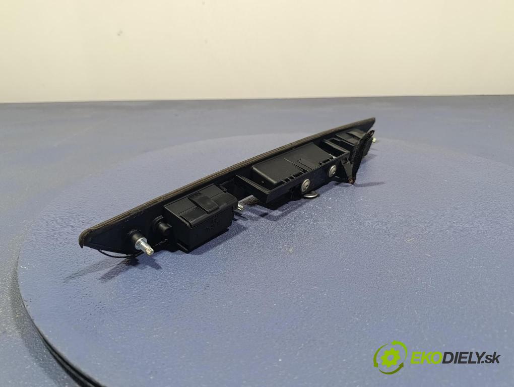 Audi A3 2006 zaslepka: zad 8P4827574