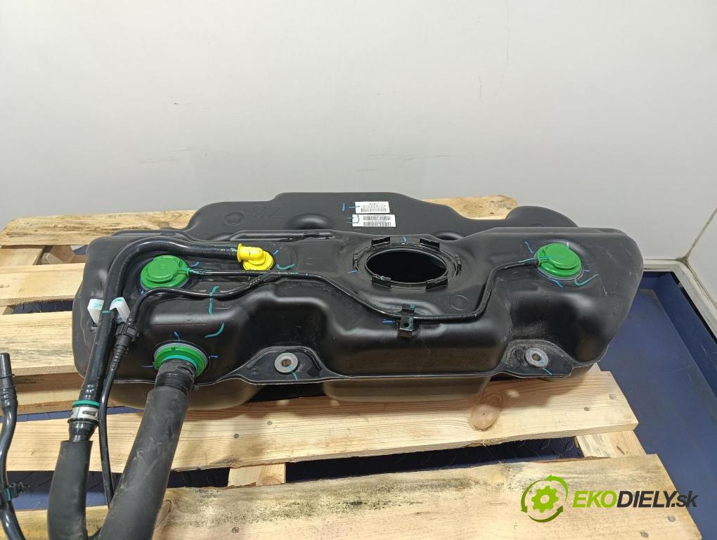 Mg Zs 2024 Nádrž: paliva 11646982