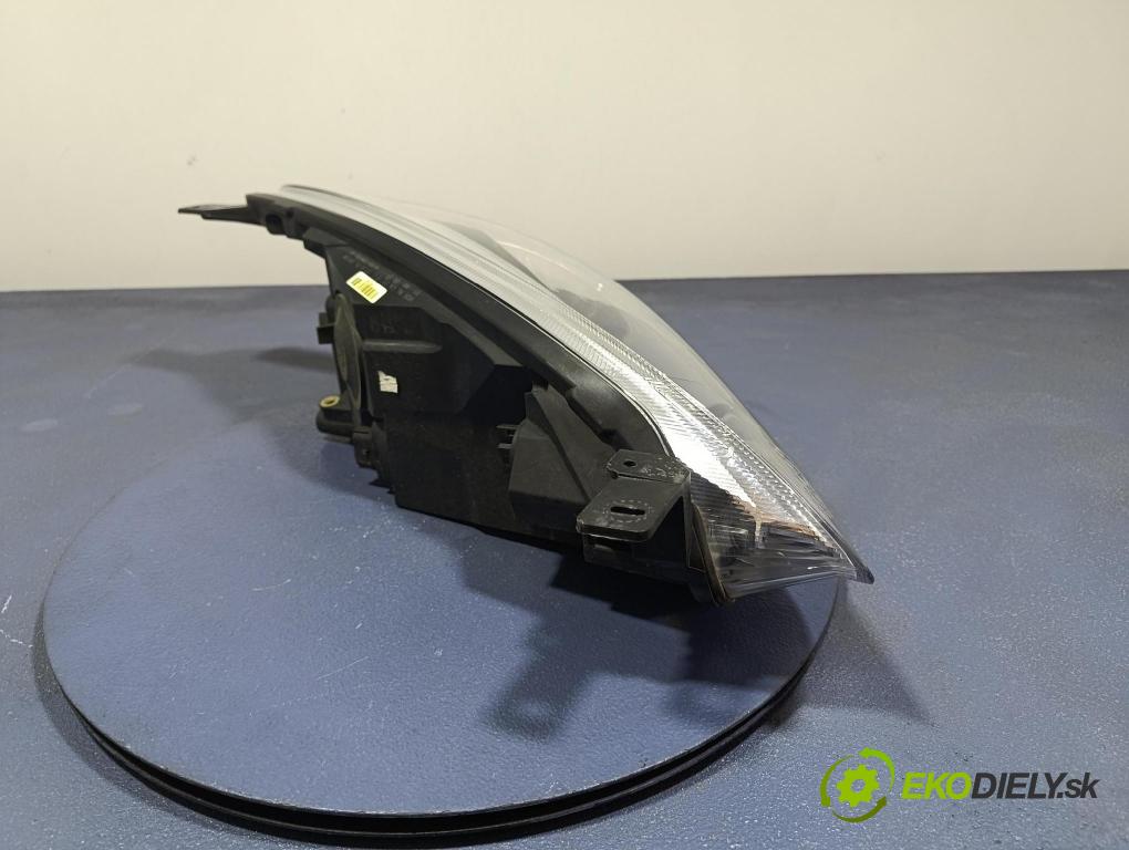 Ford Fiesta 0 Reflektor: Vľavo: H1BB-13W030-AD