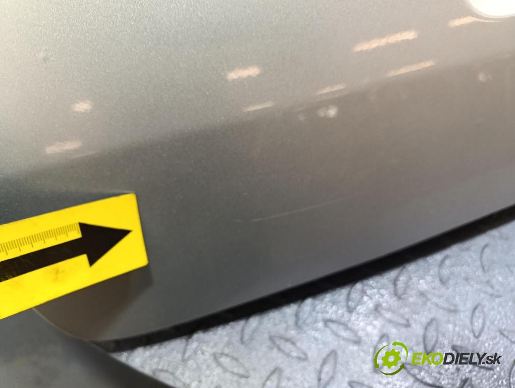 Vw Passat 2005 zadní dveře kufra: kufr