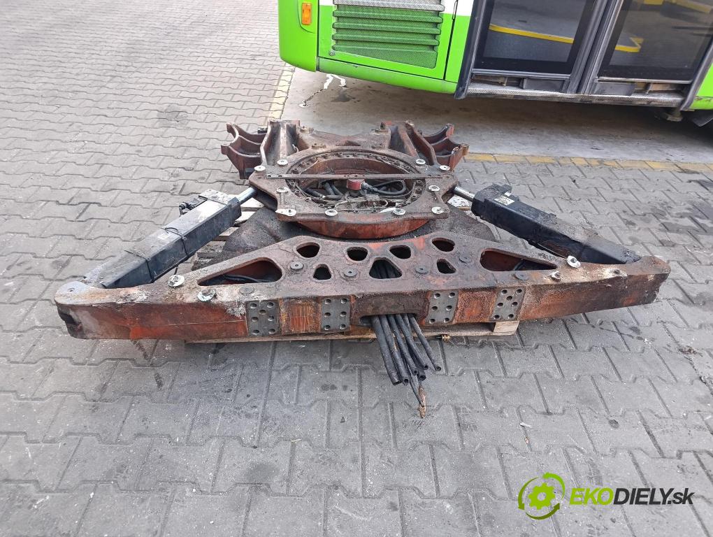 Mercedes Citaro 2010 výstuha Pozastavenia: zad 042299424