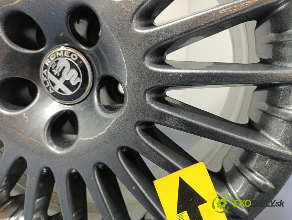 Alfa romeo 159 2007 Ráfiky: Hlinikové: 60690480