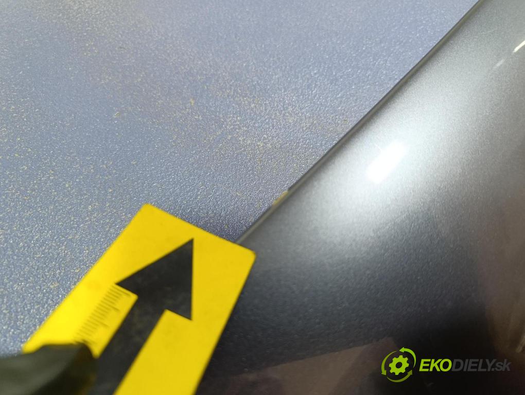 Volvo V70 2004 spoiler