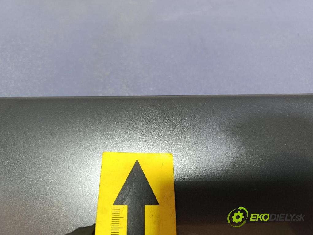 Volvo V70 2004 spoiler