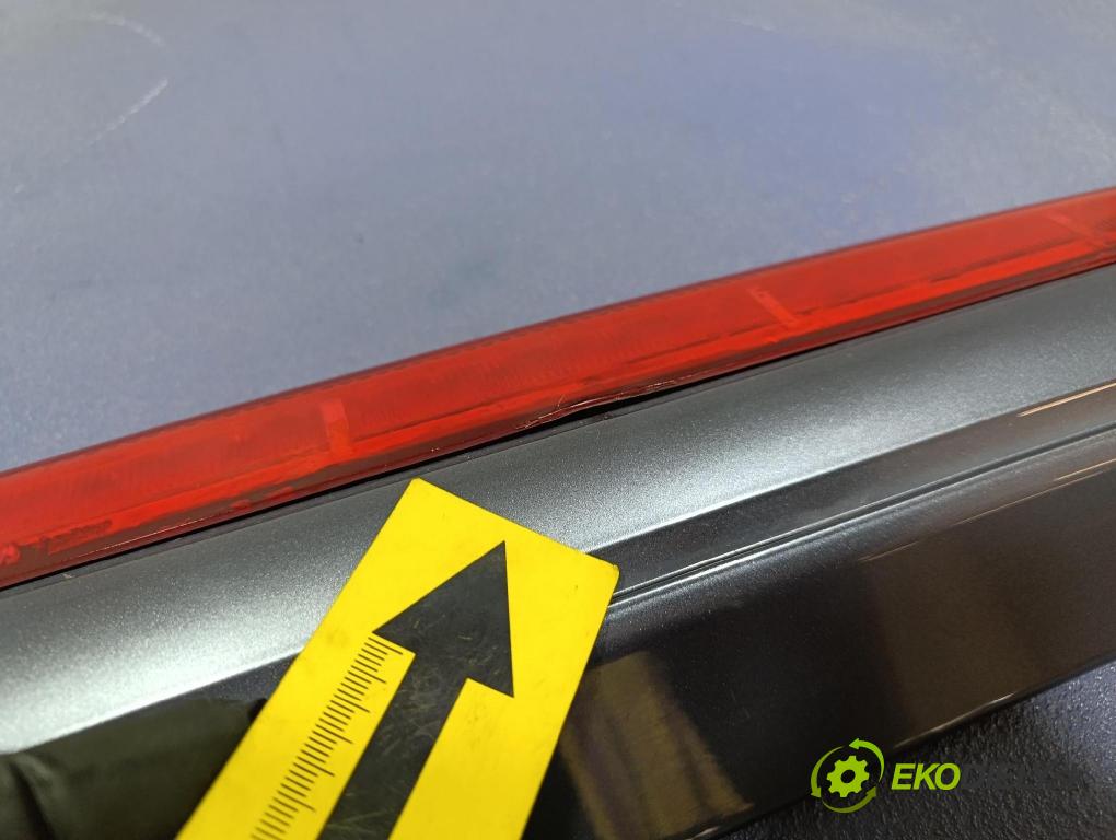 Volvo V70 2004 spoiler 