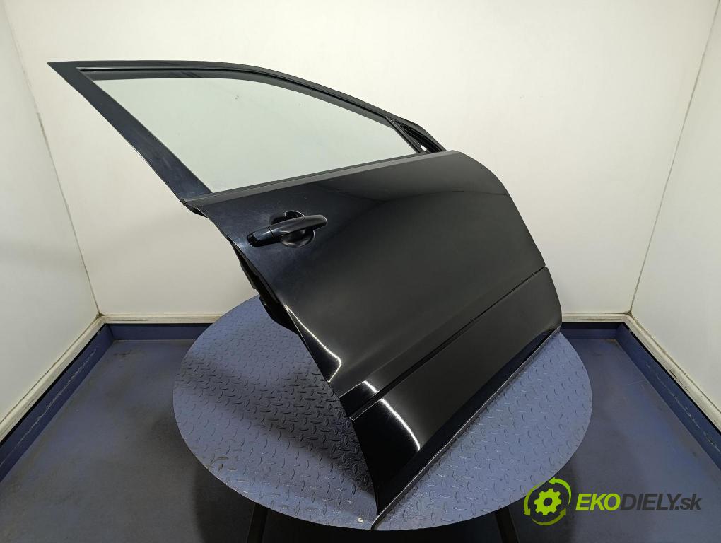 Suzuki Grand vitara 2011 dveře před prave