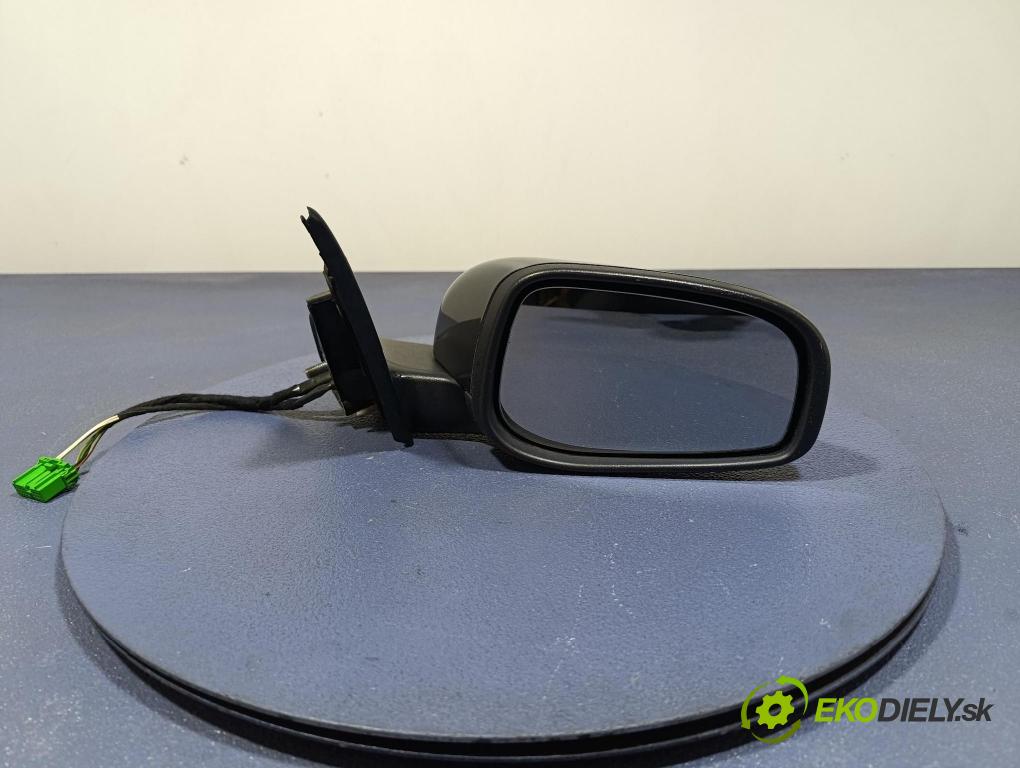 Volvo V70 2004 zpětné zrcátko prave 30634061