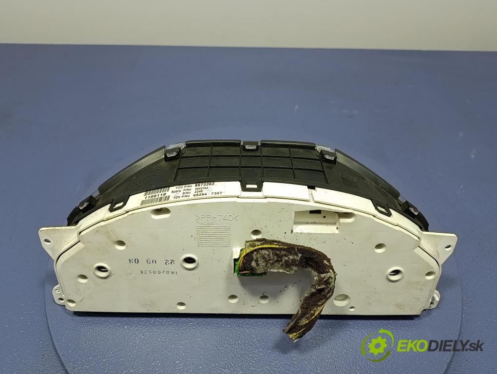 Volvo V70 2004 riadiaca jednotka Motor: 0281011078