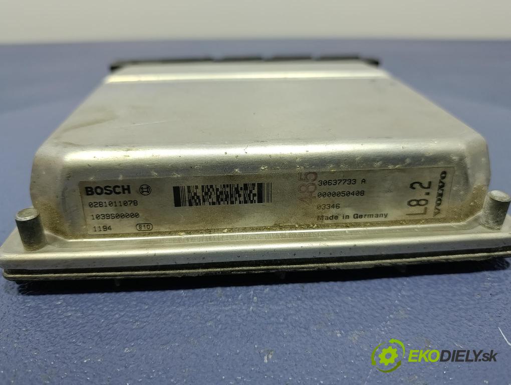 Volvo V70 2004 riadiaca jednotka Motor: 0281011078