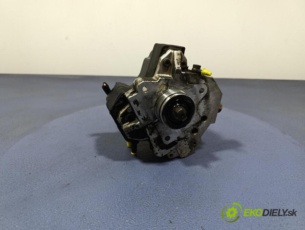 Volvo V70 2004 čerpadlo Injekcia: 8689591