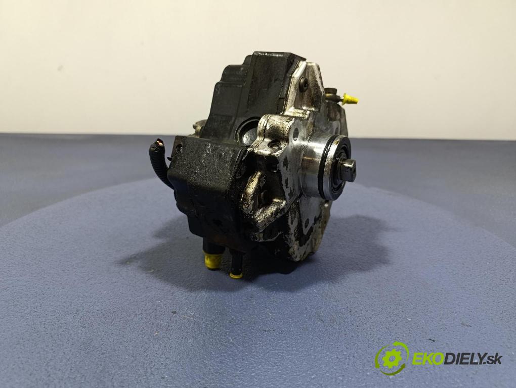 Volvo V70 2004 čerpadlo Injekcia: 8689591
