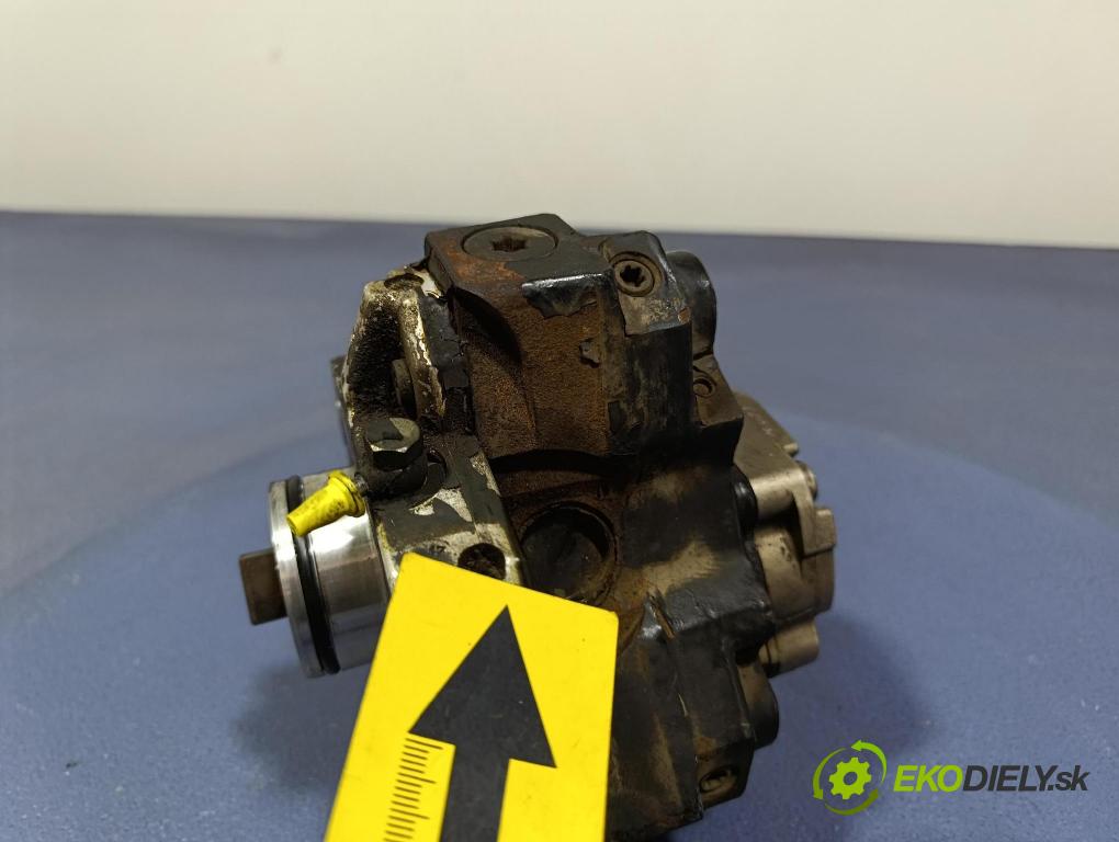 Volvo V70 2004 čerpadlo Injekcia: 8689591