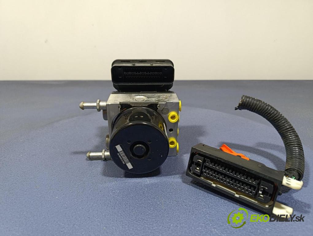 Suzuki Grand vitara 2011 čerpadlo ABS x 06210218124
