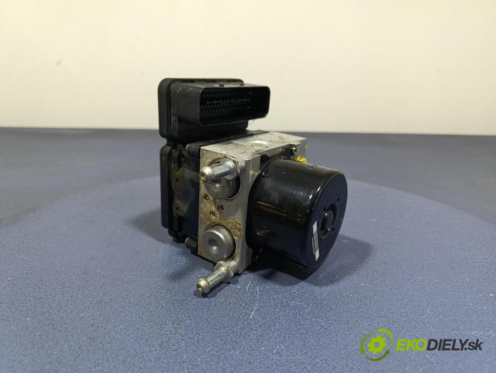 Suzuki Grand vitara 2011 čerpadlo ABS x 06210218124