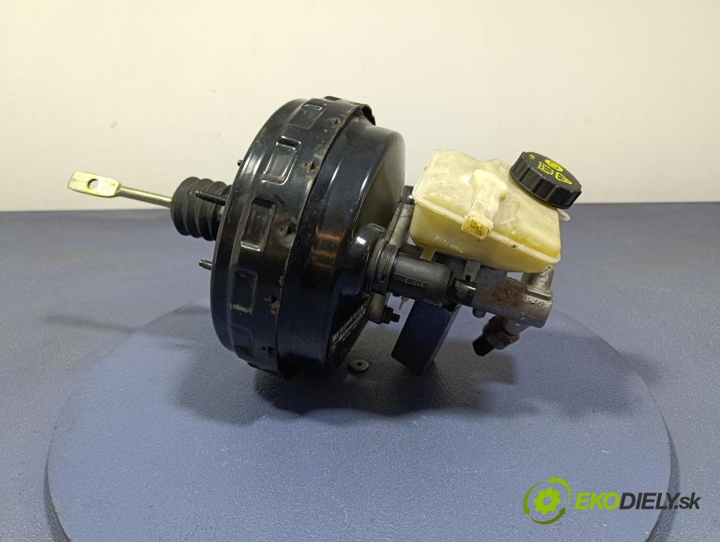 Volvo V70 2004 servo Brzdní: P30683452