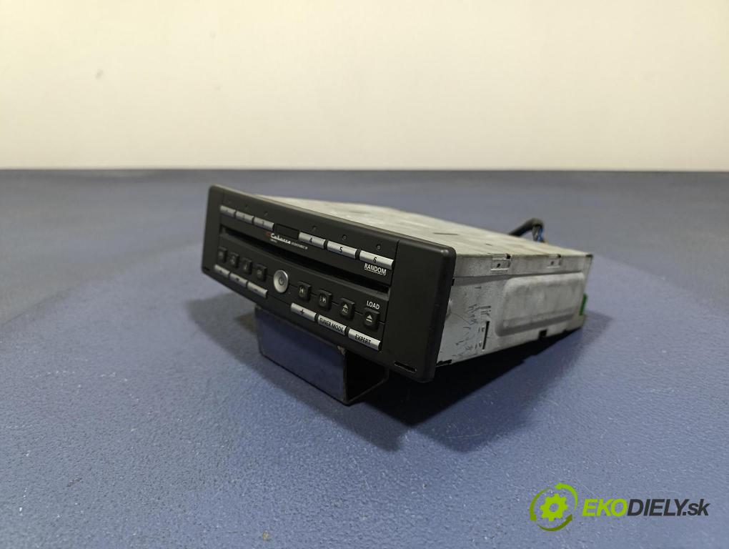 Renault Espace 2004 Radio I Navigácia: 8200089153