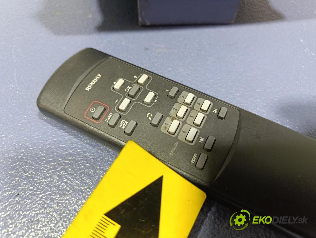 Renault Espace 2004 Radio I Navigácia: 8200089153