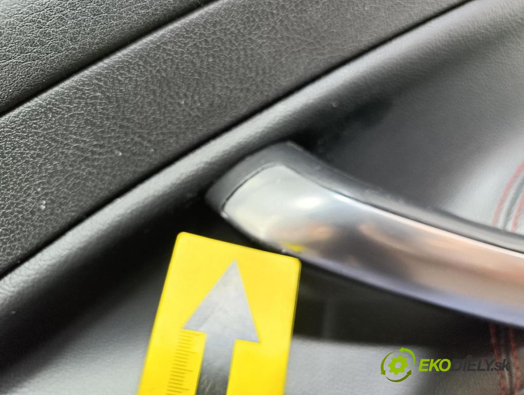 Ford Mondeo 2009 Čalounictví: dvere Predné Prava: 7S7X20914AE