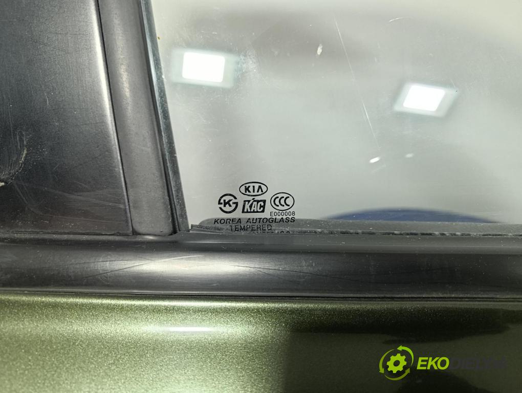 Kia Sorento 2004 dvere Predné pravé