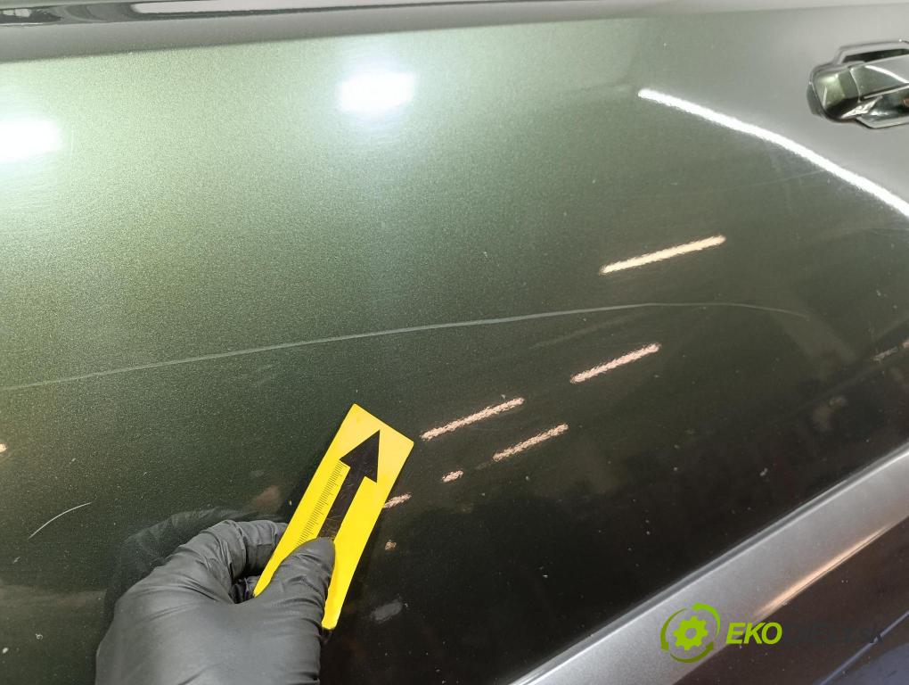 Kia Sorento 2004 dvere Predné Vľavo: