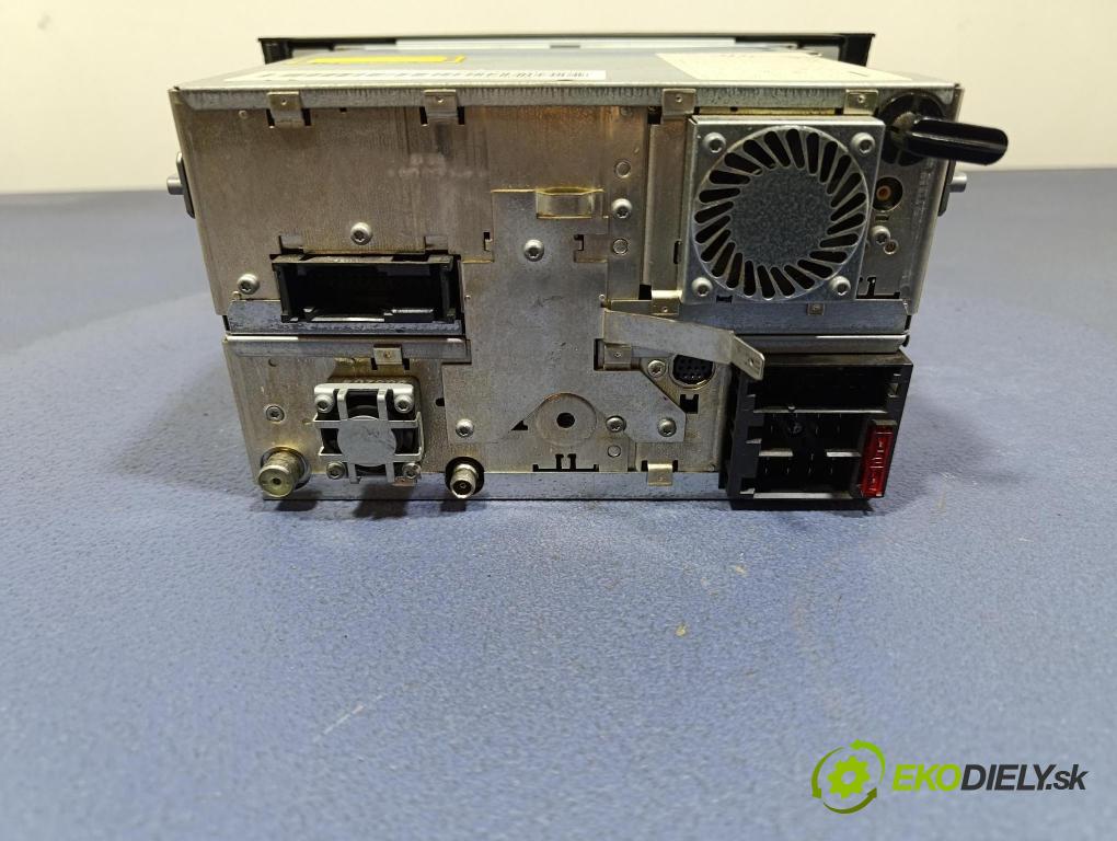Audi A6 2003 Radio I Navigácia: 4B0035192K