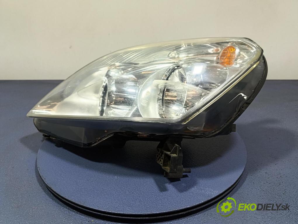 Opel Zafira 2006 Reflektor: Vľavo: 442-1149L