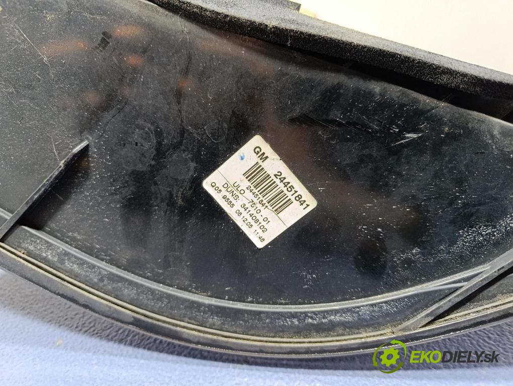 Opel Zafira 2006 svetlo / reflektor zad ľavá Vonkajsia: 24451841