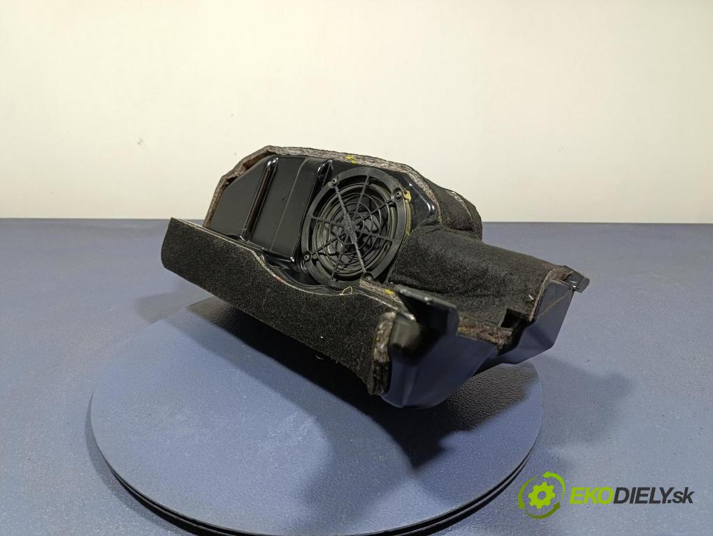 Audi A6 2003 Zesilovač: 4B9035382A