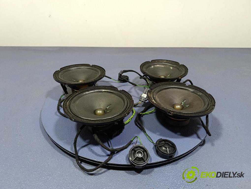 Audi A6 2003 Reproduktor / Subwoofer: 4B0035411A