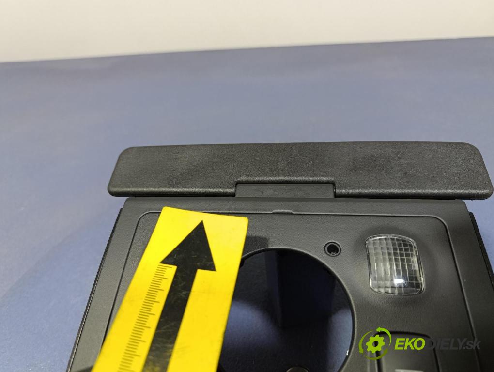 Audi A6 2003 Lampy Uvnitř 4B0867599C