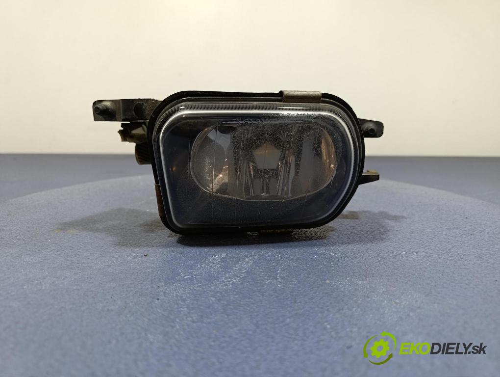 Mercedes C-klasa 2005 Halogen Levý: 301150333