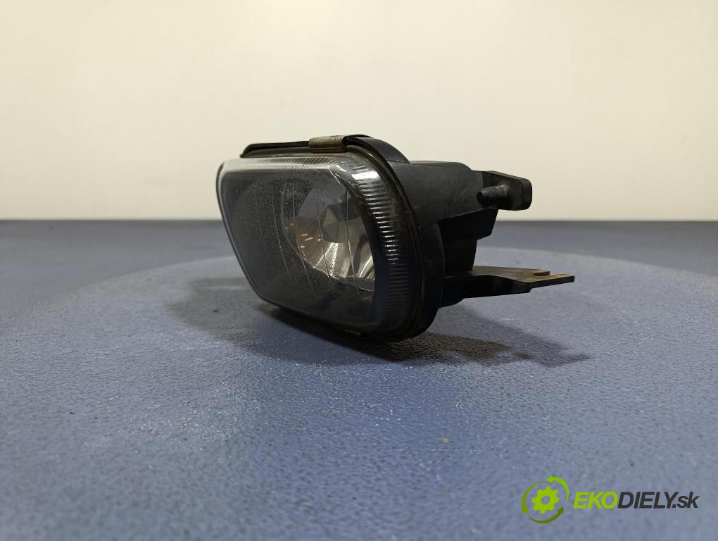 Mercedes C-klasa 2005 Halogen Levý: 301150333