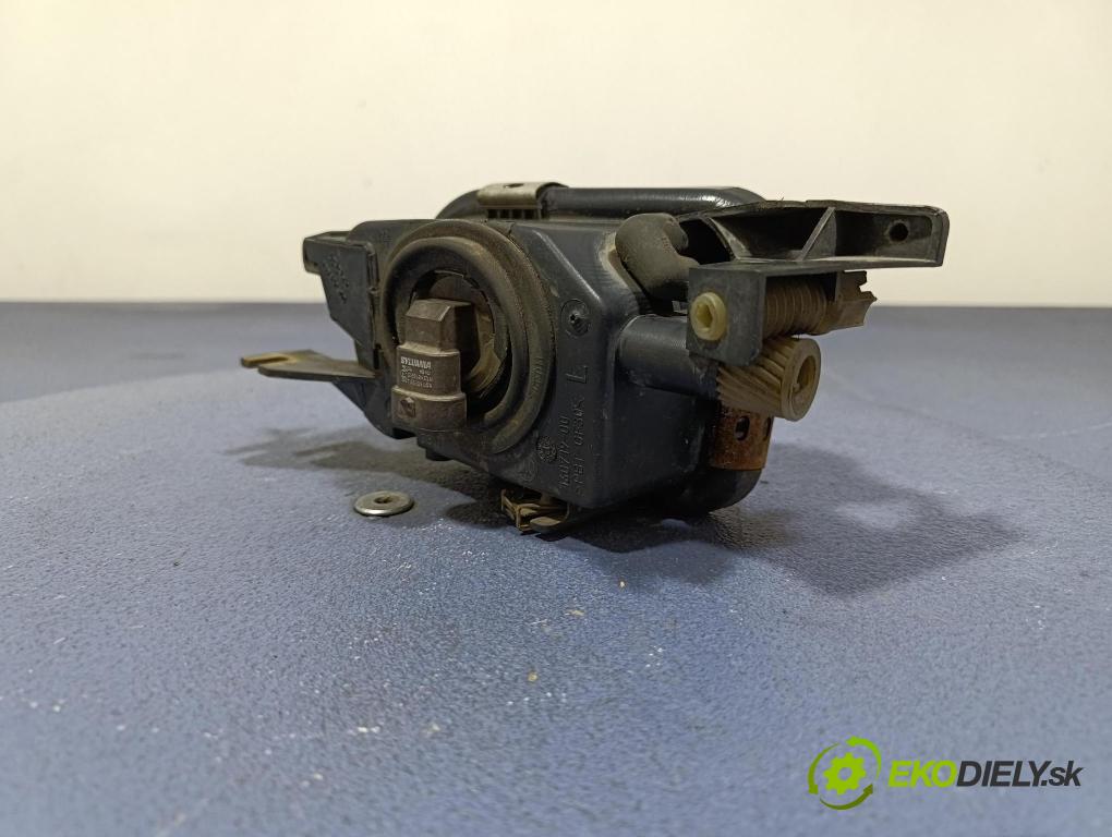 Mercedes C-klasa 2005 Halogen Levý: 301150333