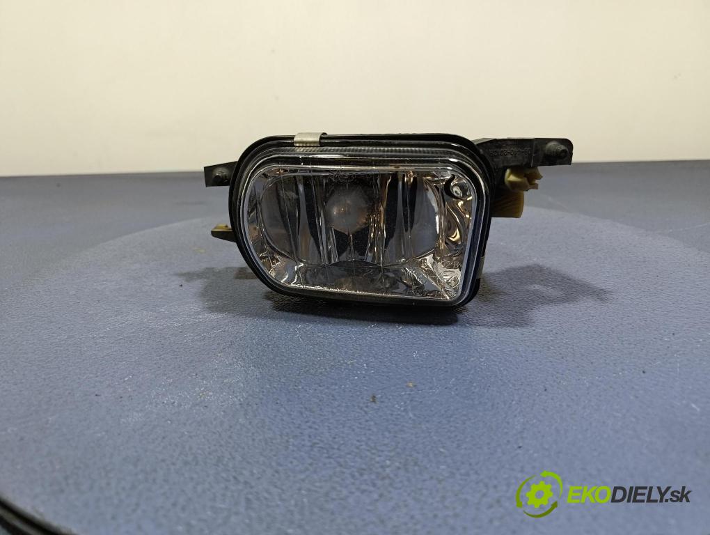 Mercedes C-klasa 2005 Halogen v pravo: