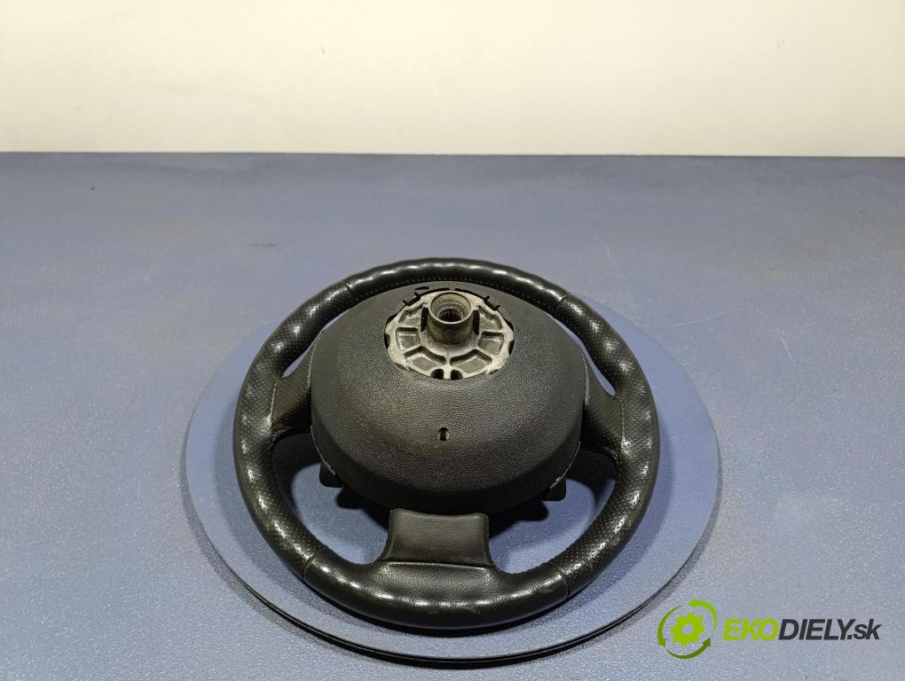 Renault Scenic 2007 volant 8200106306