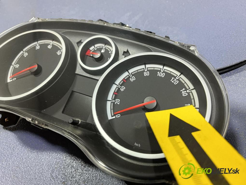 Opel Corsa 2007 Přístrojová deska 13264268