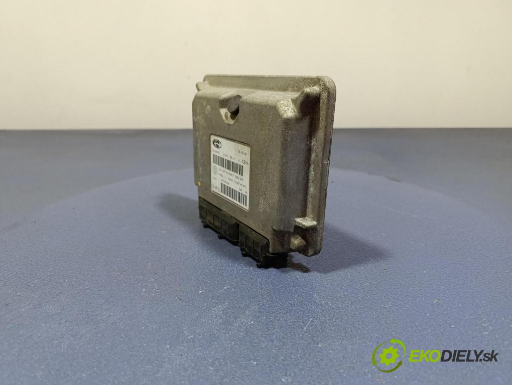 Fiat Panda 2006 řídící jednotka Motor: 55196260